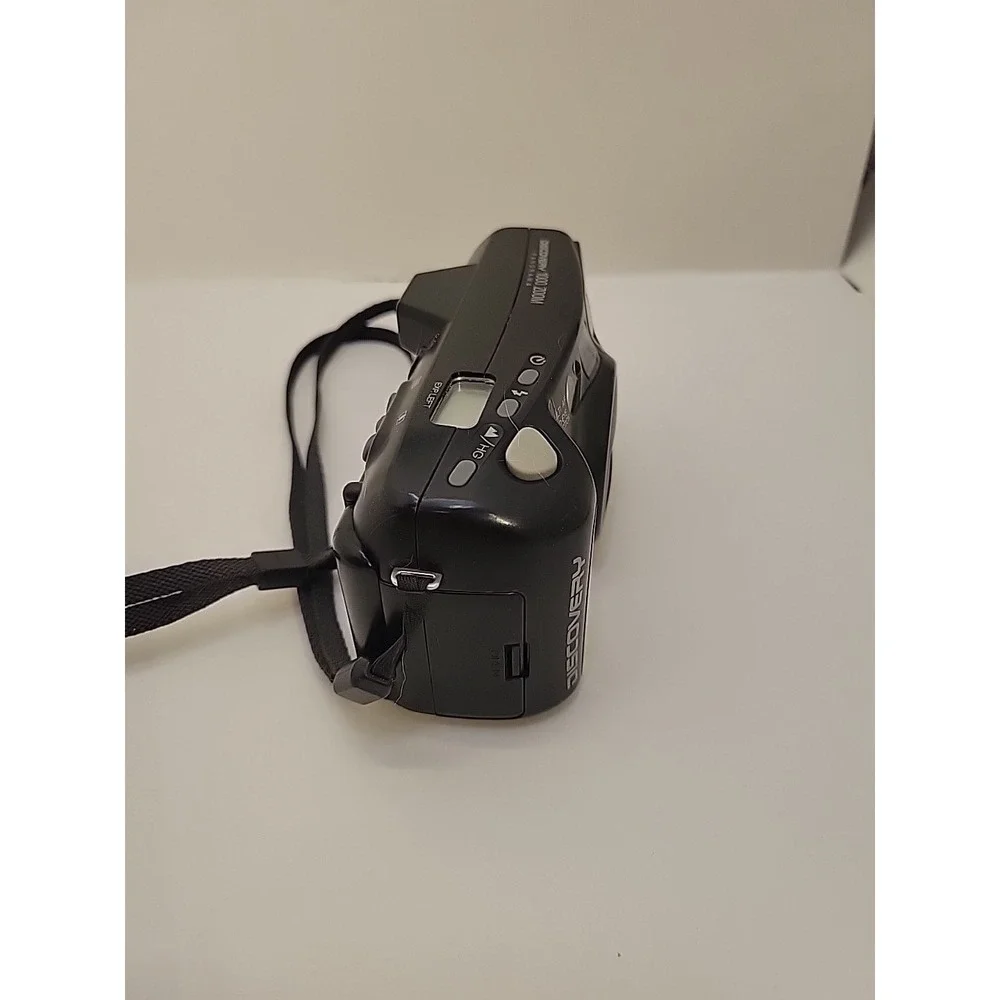 Fuji Discovery 1000 Zoom 35mm Film Camera Multi AF Fujinon 35-80mm Point